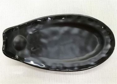 Porzellan-Essgeschirr der Längen-25cm des Gewichts-384g stellt Boot-Form schwarze Melamin-Platte ein